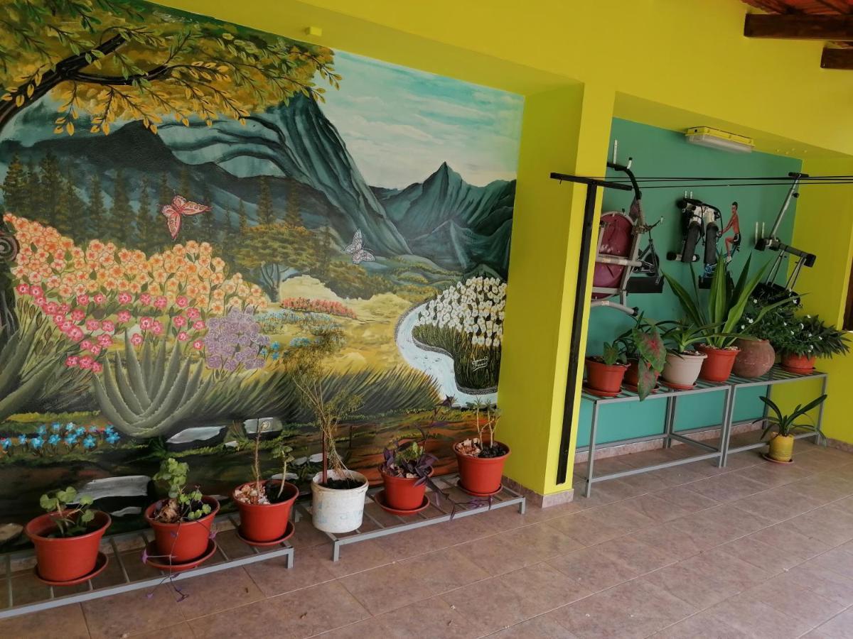 Appartement Residencial Chez Flor à Porto Novo Extérieur photo