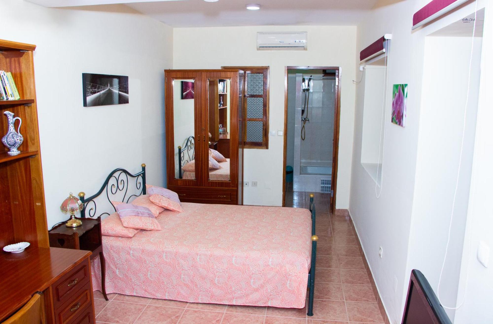 Appartement Residencial Chez Flor à Porto Novo Extérieur photo